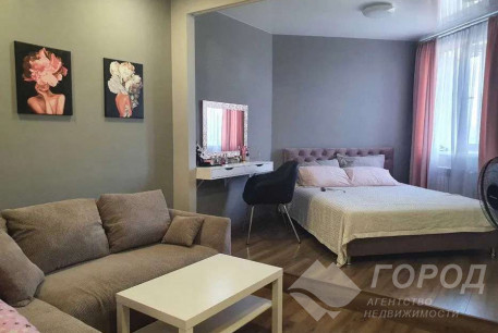 Продам 1-кімнатну квартиру, Гагарина проспект, Код: 713350/3