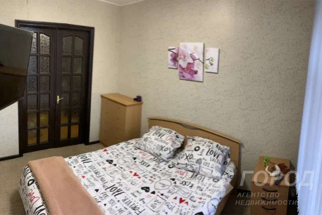 Продам 2-х кімнатну квартиру, Центр, Площадь Конституции метро (Советская), Код: 715039/4