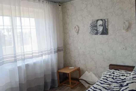Продам 2-х кімнатну квартиру, ХТЗ, Код: 716408/3