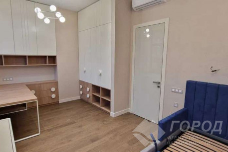 Продам 5-и кімнатну квартиру в новобудові, Павлово поле, Код: 716814/4