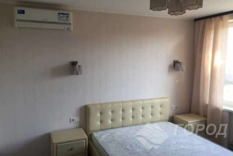 Продам 3-х кімнатну квартиру, Павлово поле, 23 Августа метро, Код: 717544/4