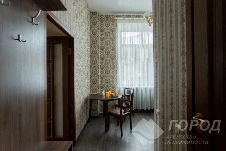 Сдам 1-кімнатну квартиру, Центр, Код: 717655/1