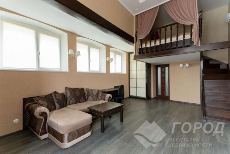 Сдам 1-кімнатну квартиру, Центр, Код: 717655/1