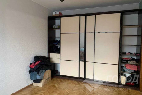 Продам 3-х кімнатну квартиру, Центр, Архитектора Бекетова метро, Код: 717660/2