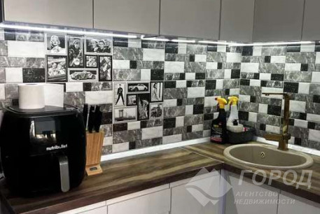 Продам 3-х кімнатну квартиру, Аэропорт, Код: 718006/2