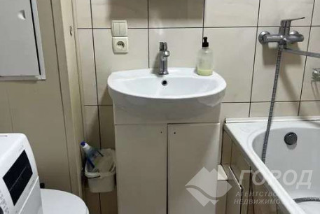 Продам 3-х кімнатну квартиру, Аэропорт, Код: 718006/2