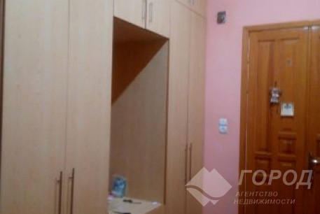 Продам 3-х кімнатну квартиру, Центральный рынок, Южный вокзал метро, Код: 718267/1