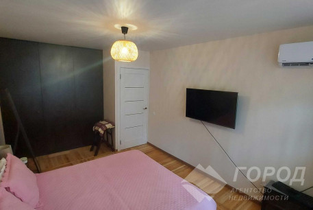 Продам 2-х кімнатну квартиру, Центральный рынок, Центральный Рынок метро, Код: 719005/3