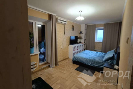 Продам 3-х кімнатну квартиру, Салтовка, ТРК Украина, Код: 719942/2