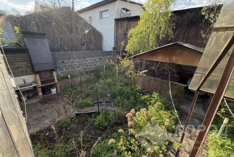 Продам 3-х кімнатну квартиру, Центральный рынок, Код: 720244/3