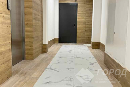 Продам 2-х кімнатну квартиру в новобудові, Центр, Код: 720546/2