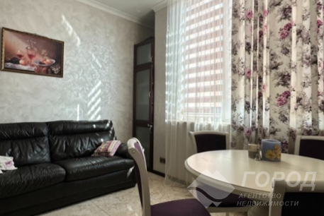 Продам 2-х кімнатну квартиру в новобудові, Павлово поле, Код: 720677/23