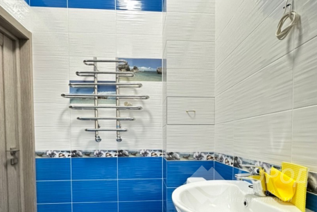 Продам 1-кімнатну квартиру в новобудові, Центр, Код: 720677/25