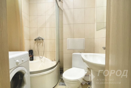 Продам гостинку, Центр, Код: 720677/27