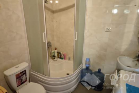 Продам 1-кімнатну квартиру, Центральный рынок, Код: 723114/1