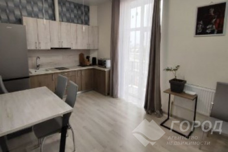 Продам 1-кімнатну квартиру в новобудові, Центральный рынок, Код: 723114/16