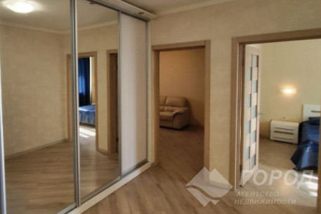 Продам 3-х кімнатну квартиру, Центр, Код: 723114/27