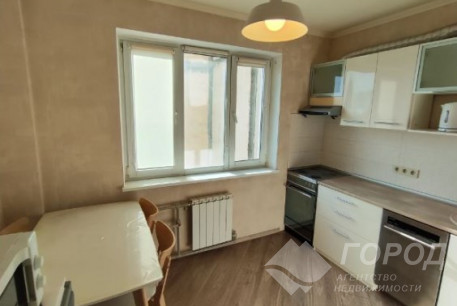 Продам 3-х кімнатну квартиру, Центр, Код: 723114/27