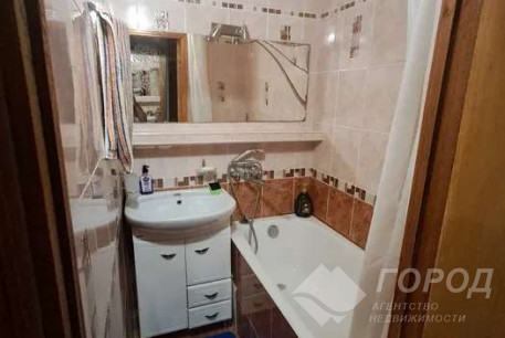 Сдам 2-х кімнатну квартиру, Рогань, Код: 725800/3