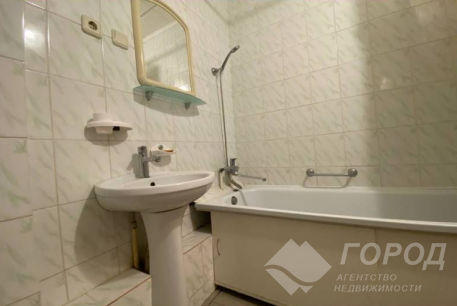 Продам 1-кімнатну квартиру, ХТЗ, Код: 726232/4