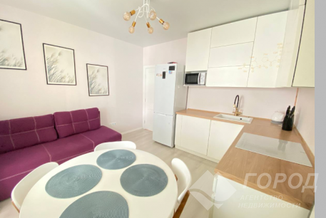 Продам 1-кімнатну квартиру в новобудові, Центральный рынок, Код: 726232/5