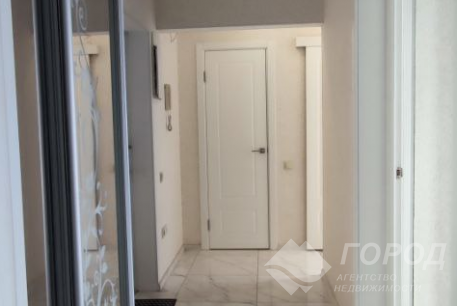 Продам 2-х кімнатну квартиру в новобудові, Центр, Код: 727120/1