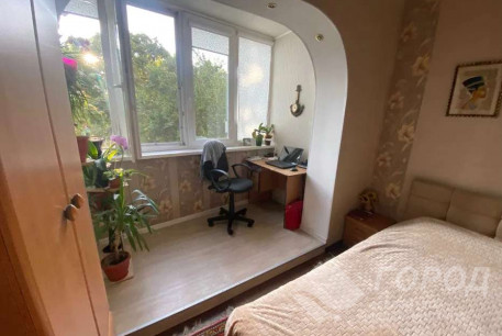 Продам 3-х кімнатну квартиру, Гагарина проспект, Защитников Украины метро (Площадь Восстания), Код: 727218/2