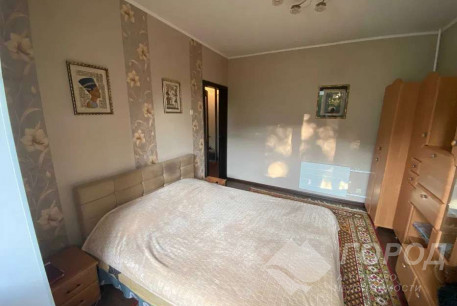 Продам 3-х кімнатну квартиру, Гагарина проспект, Защитников Украины метро (Площадь Восстания), Код: 727218/2