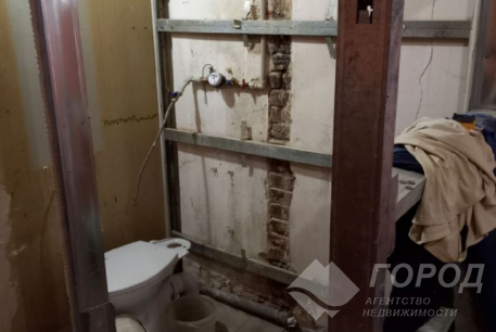 Продам гостинку, Центр, Код: 728339/3