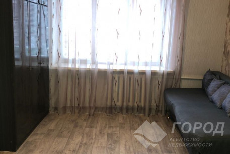 Сдам гостинку, Новые дома, Армейская метро (Советской Армии), Код: 731000/2