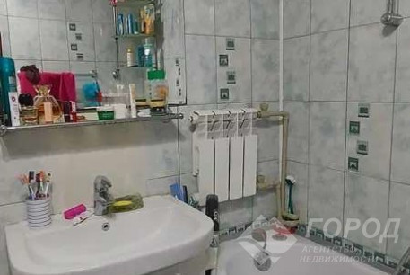 Продам 2-х кімнатну квартиру, Дергачевский р-н, Подворки (Дергачевский район), Код: 732614/4