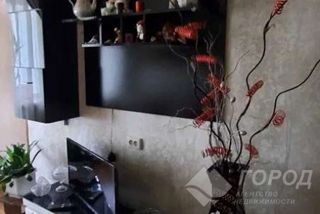 Продам 2-х кімнатну квартиру, Дергачевский р-н, Подворки (Дергачевский район), Код: 732614/4