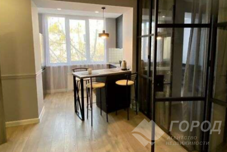 Сдам 2-х кімнатну квартиру, Центр, Университет метро, Код: 733224/5