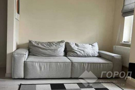 Продам 1-кімнатну квартиру в новобудові, Центр, Код: 733490/4