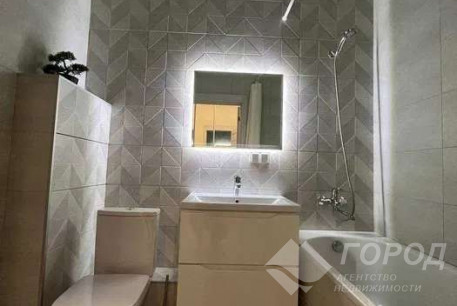 Продам 1-кімнатну квартиру в новобудові, Центр, Код: 733490/4