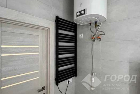 Продам 1-кімнатну квартиру в новобудові, Центр, Код: 733490/4