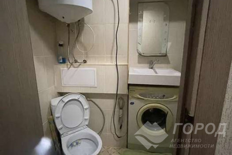 Сдам гостинку, Центральный рынок, Код: 733866/3