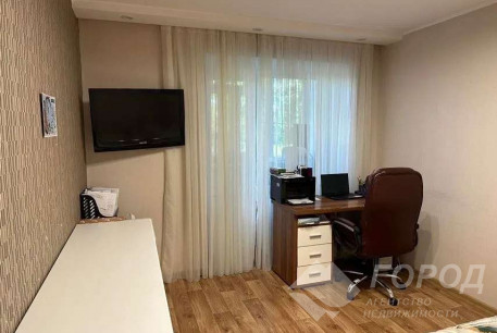 Продам 4-х кімнатну квартиру, Новые дома, Код: 734085/2