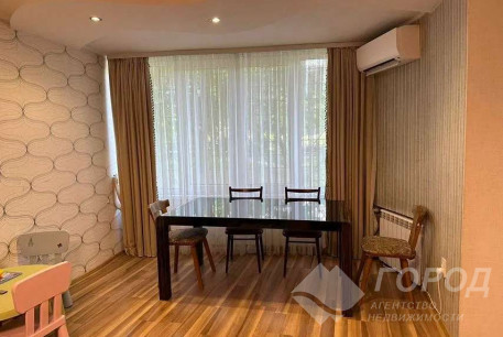 Продам 4-х кімнатну квартиру, Новые дома, Код: 734085/2