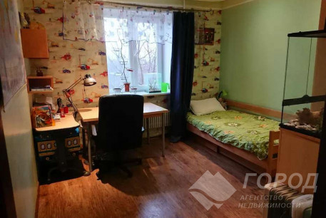 Продам 3-х кімнатну квартиру, Пятихатки, Код: 734389/4