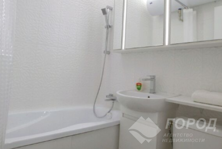 Продам 1-кімнатну квартиру, Центральный рынок, Центральный Рынок метро, Код: 737002/3