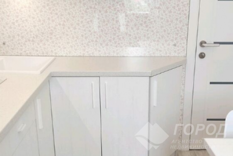 Продам 1-кімнатну квартиру, Центральный рынок, Центральный Рынок метро, Код: 737002/3