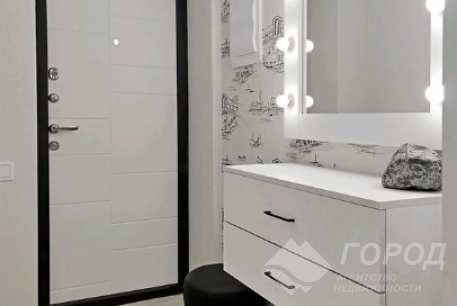 Продам 1-кімнатну квартиру, Центральный рынок, Центральный Рынок метро, Код: 737002/3