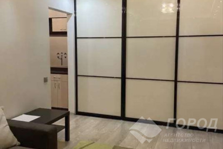 Сдам 1-кімнатну квартиру, Центральный рынок, Код: 738000/1