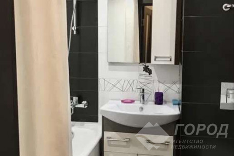 Сдам 1-кімнатну квартиру, Центральный рынок, Код: 738000/1