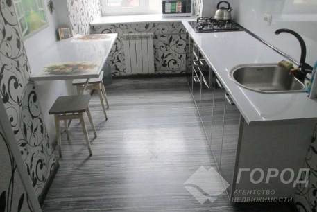 Сдам 3-х кімнатну квартиру, Центр, Архитектора Бекетова метро, Код: 738945/3