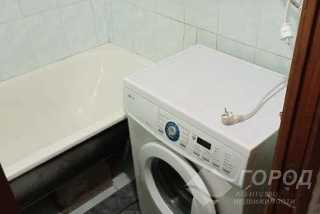 Сдам 2-х кімнатну квартиру, Рогань, Код: 739151/1