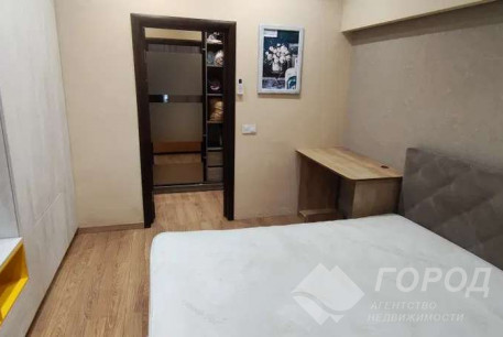 Продам 2-х кімнатну квартиру, Гагарина проспект, Проспект Гагарина метро, Код: 739475/2