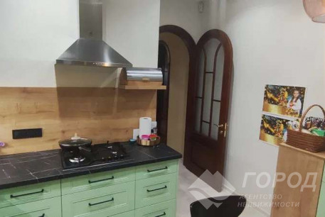 Продам 3-х кімнатну квартиру, Гагарина проспект, Проспект Гагарина метро, Код: 739475/3