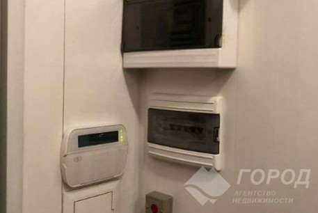 Продам 3-х кімнатну квартиру, Центральный рынок, Южный вокзал метро, Код: 739730/2